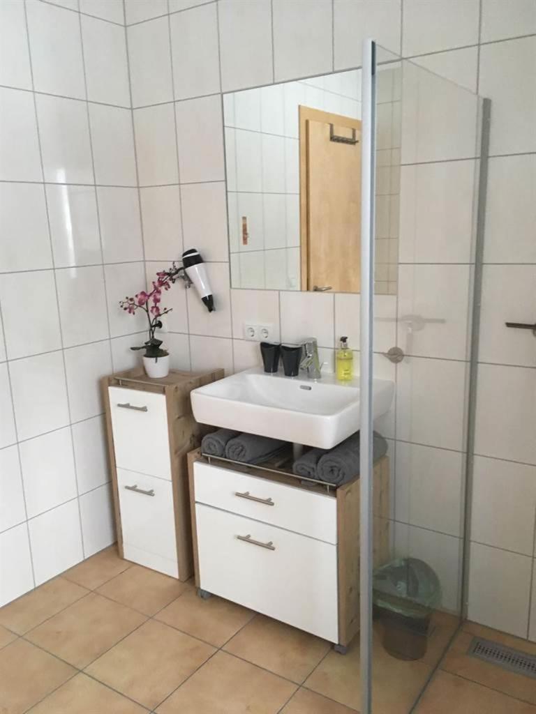 Haus Klinger Apartamento Vandans Quarto foto