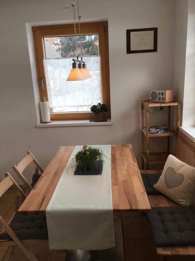 Haus Klinger Apartamento Vandans Quarto foto